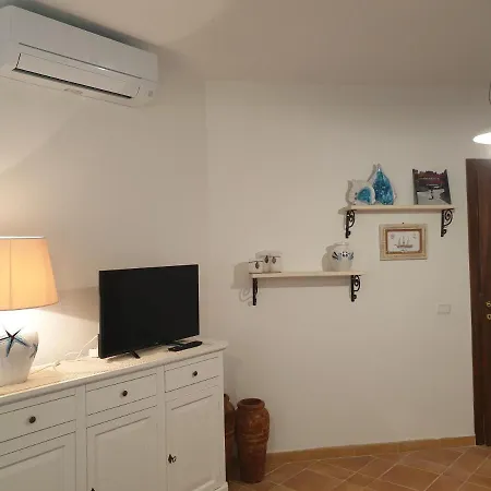 Capo Figari 9, A Apartment